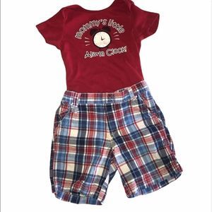 Size 18 months mommy’s little alarm clock onesie